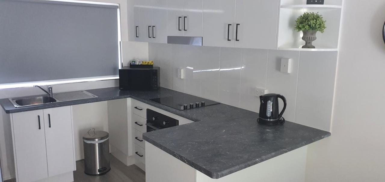 Coast Apartments Formally Bayshores Holiday Apartments Nikenbah Екстер'єр фото